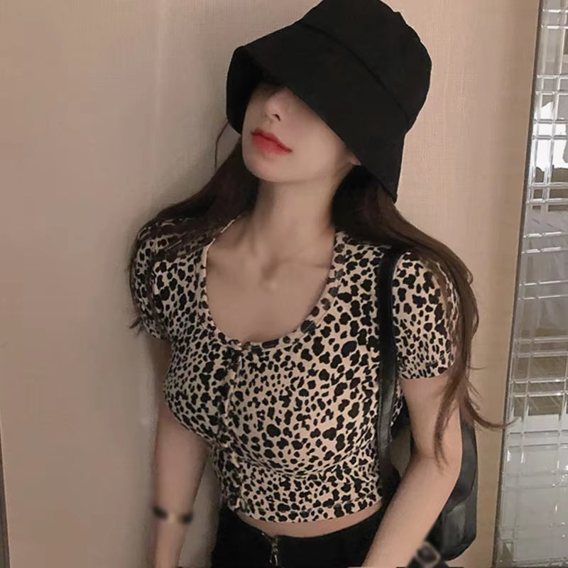 Sexy Leopard Print T-Shirt Round-Neck Slim Short Sleeve Summer Sexy Tops T Shirt Korean Style T-Shirts